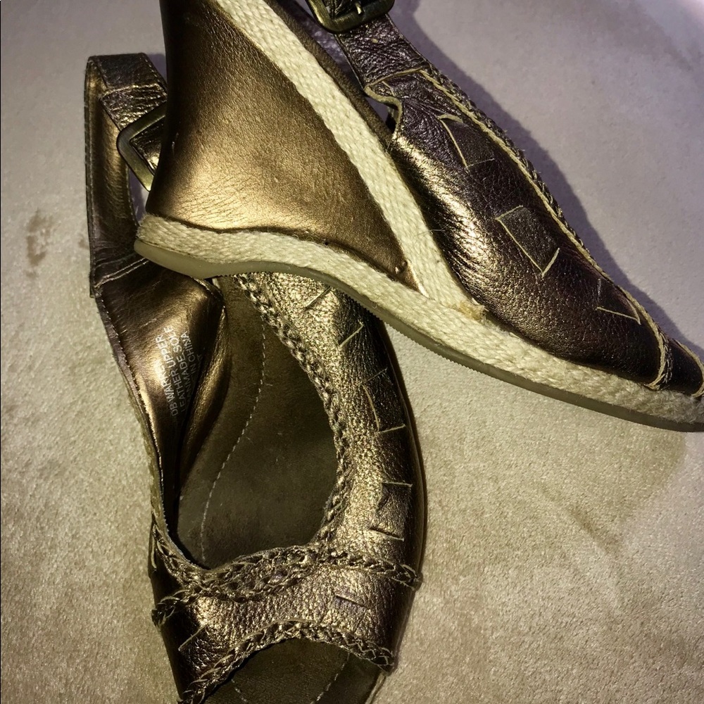 Bandolier leather wedges